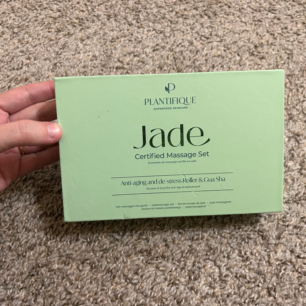 Plantifique Jade Facial Roller & Gua Sha Set Green New in Box Massage Certified